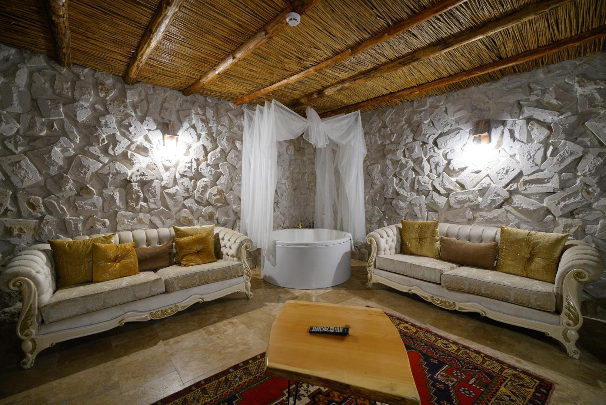 Cappadocia Nar Cave House & Swimming Pool Hotel Невшехир Екстериор снимка